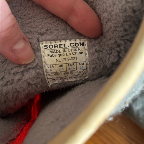 Sorel Wool & Leather Rubber-bottom Boots - Picture 4 of 6